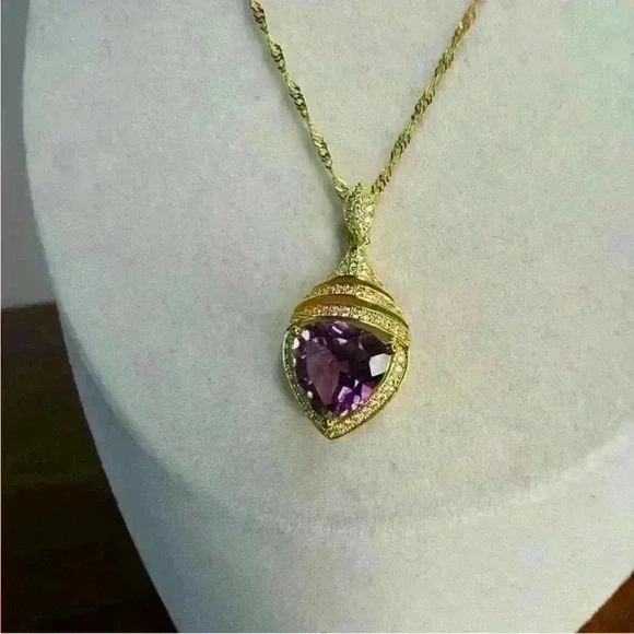 14kt Gold Plated Trillion Cut Amethyst Necklace 18-21" - Picture 8 of 10